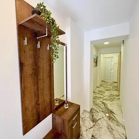 Charm 2 Apartman Várna